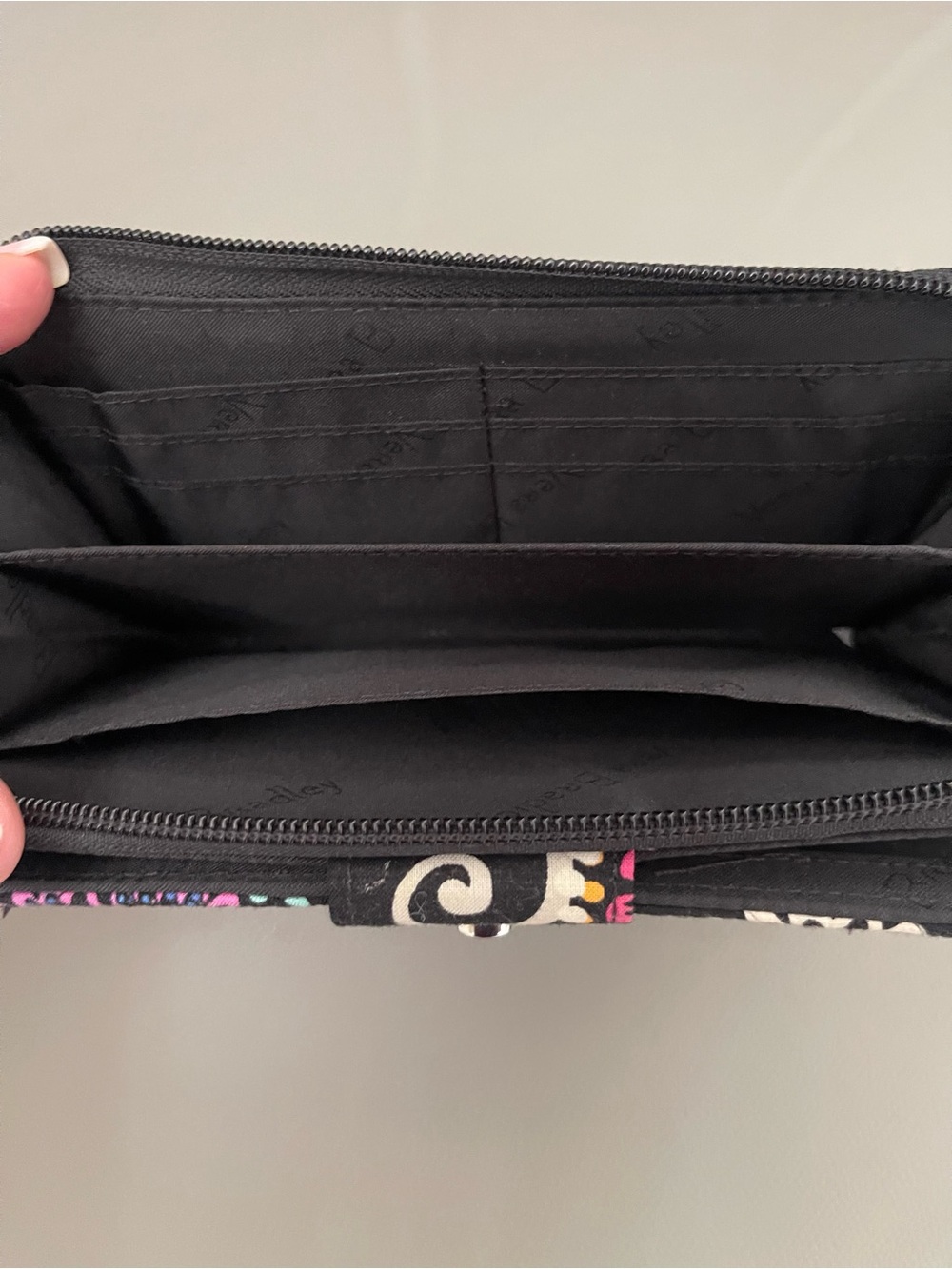 Vera Bradley Quilted Turn Lock Wallet in Retired Bandana Swirl Pattern - Picture 6 of 8
